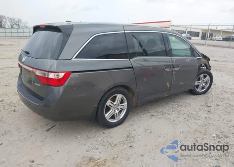 2013 Honda Odyssey Touring/Touring Elite z USA, uszkodzony, nr VIN 5FNRL5H99DB001850